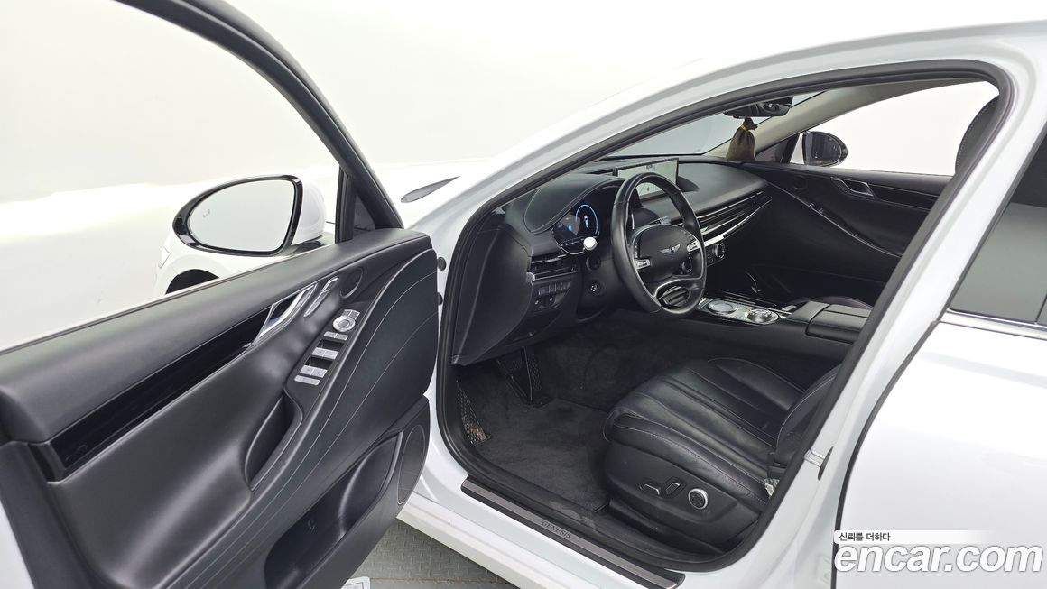 Genesis G80 2021