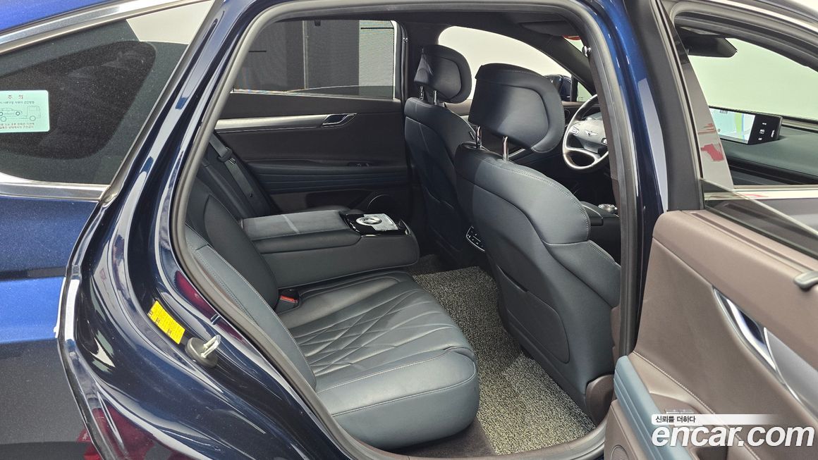 Genesis G80 2022