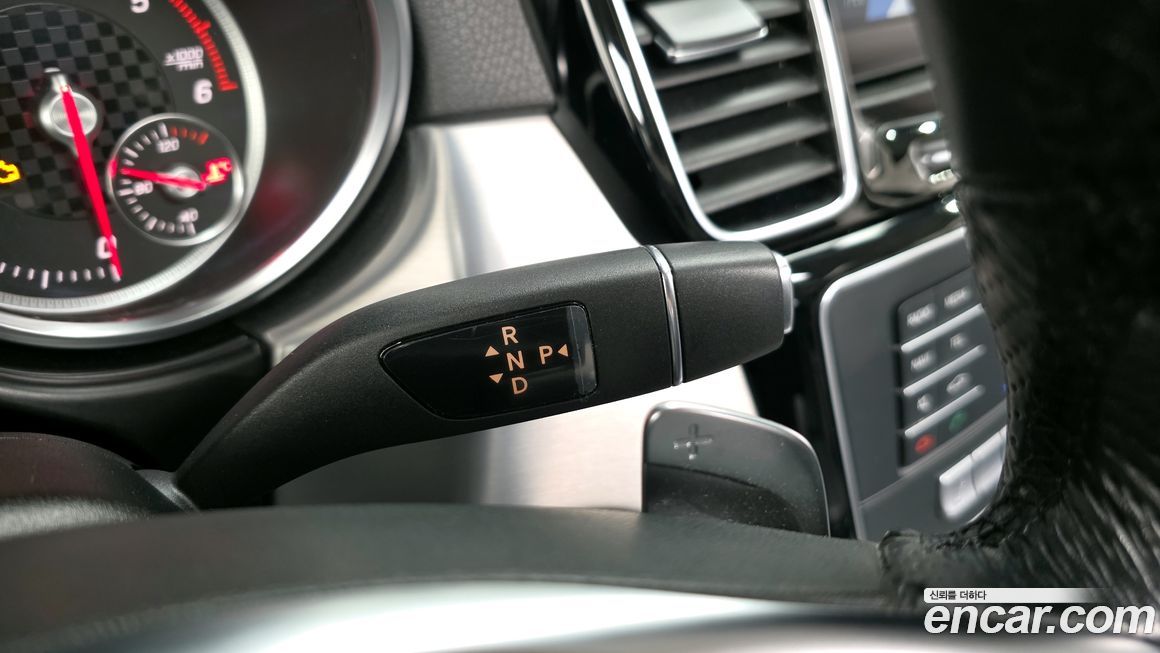 Mercedes-Benz GLE-Class 2018