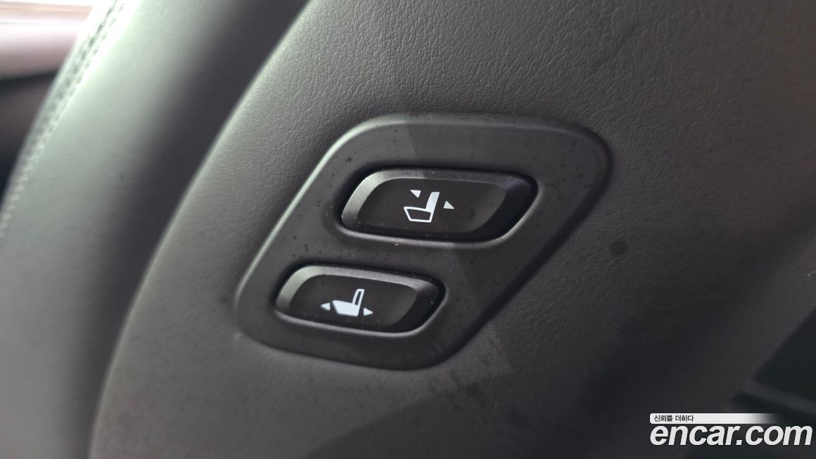 Genesis G90 2019