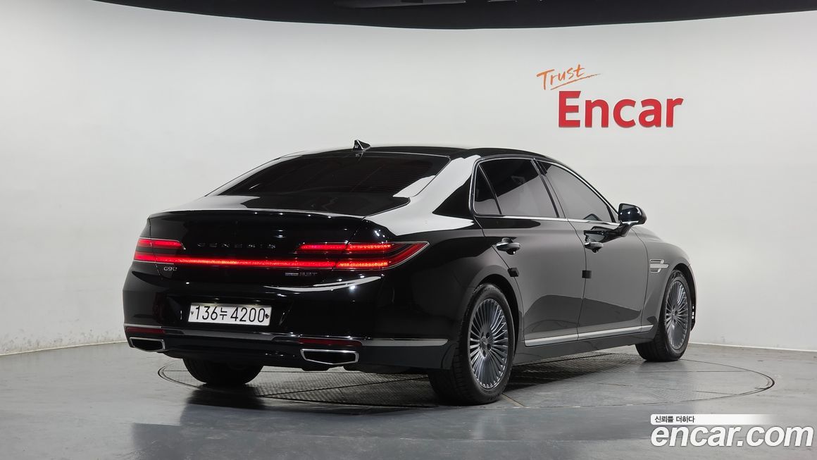 Genesis G90 2019