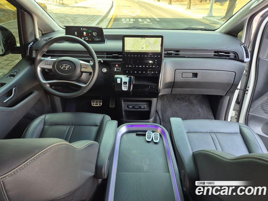 Hyundai Staria 2022