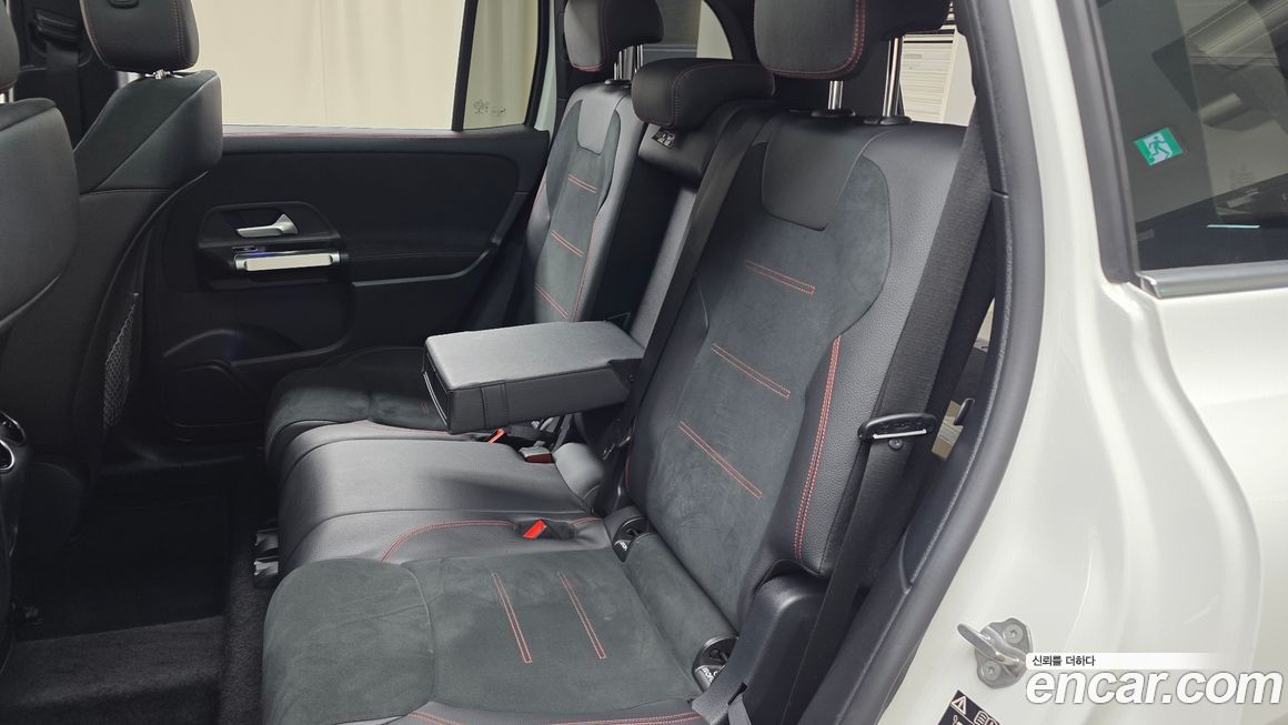 Mercedes-Benz GLB-Class 2022