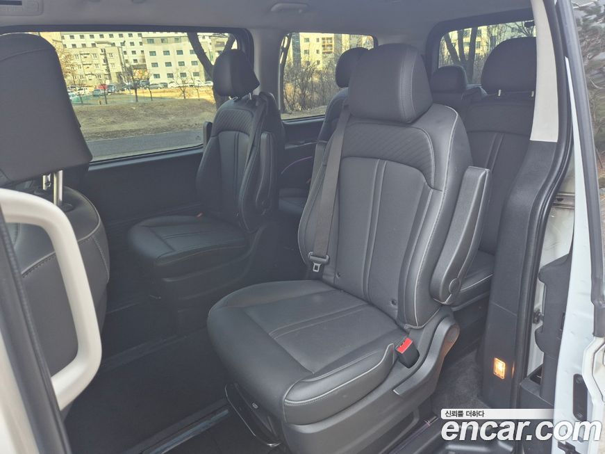 Hyundai Staria 2022
