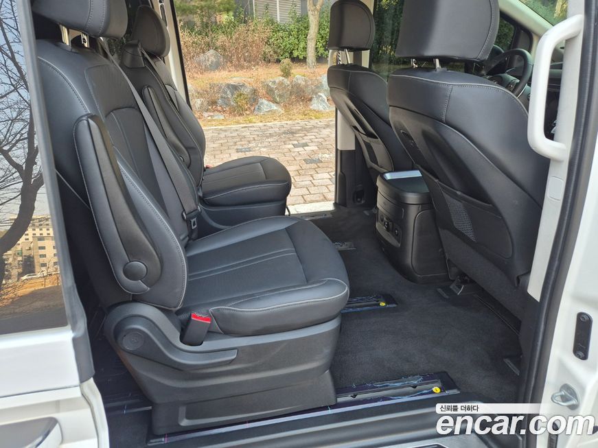 Hyundai Staria 2022
