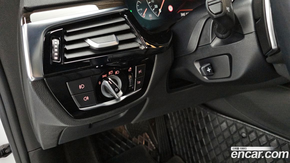 BMW Gran Turismo 2019