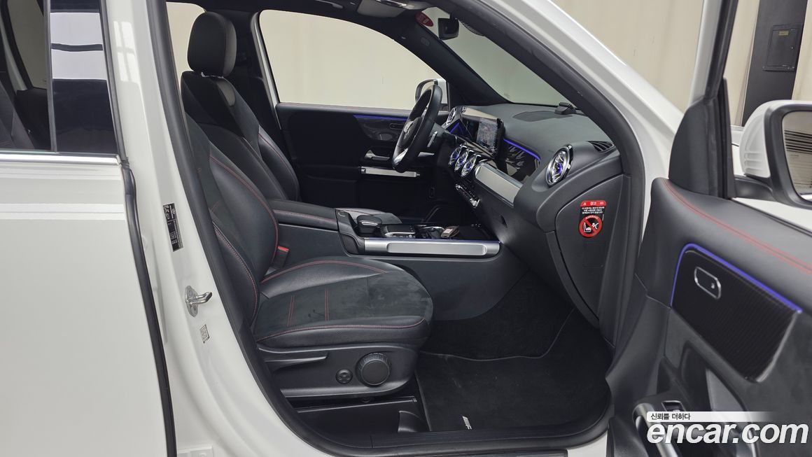 Mercedes-Benz GLB-Class 2022