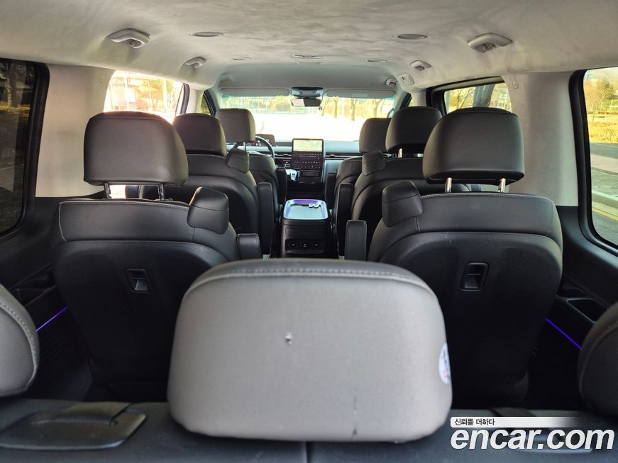 Hyundai Staria 2022