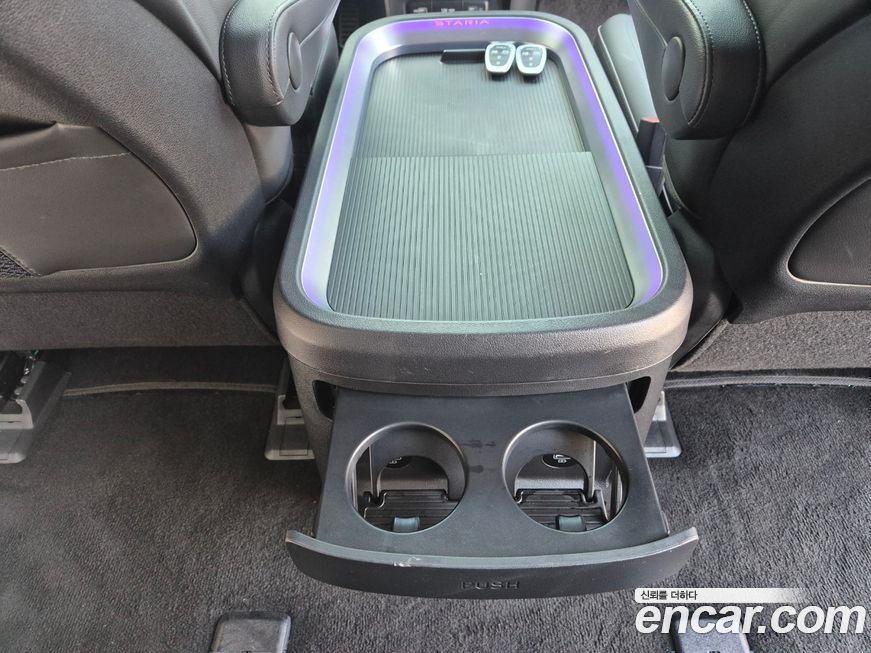 Hyundai Staria 2022