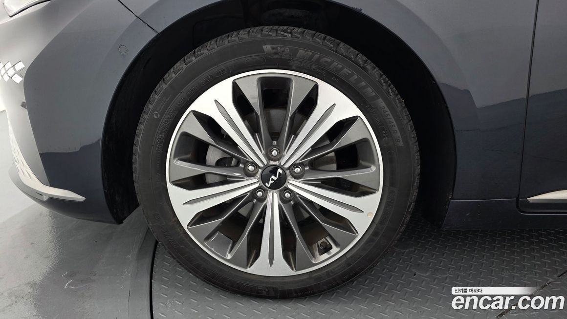 Kia K8 2023
