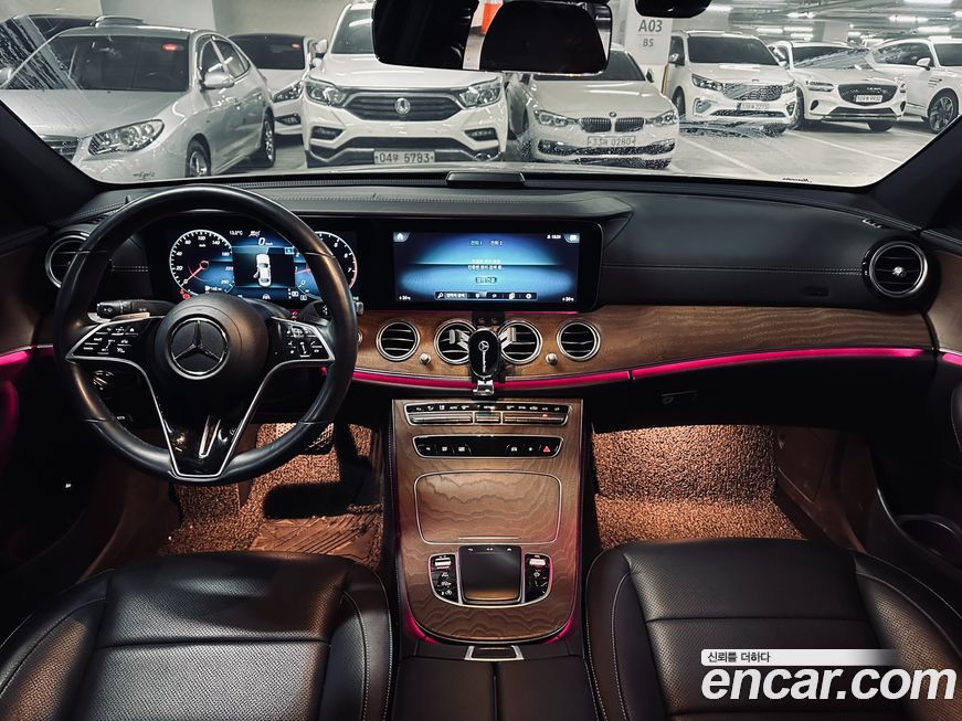 Mercedes-Benz E-Class 2021
