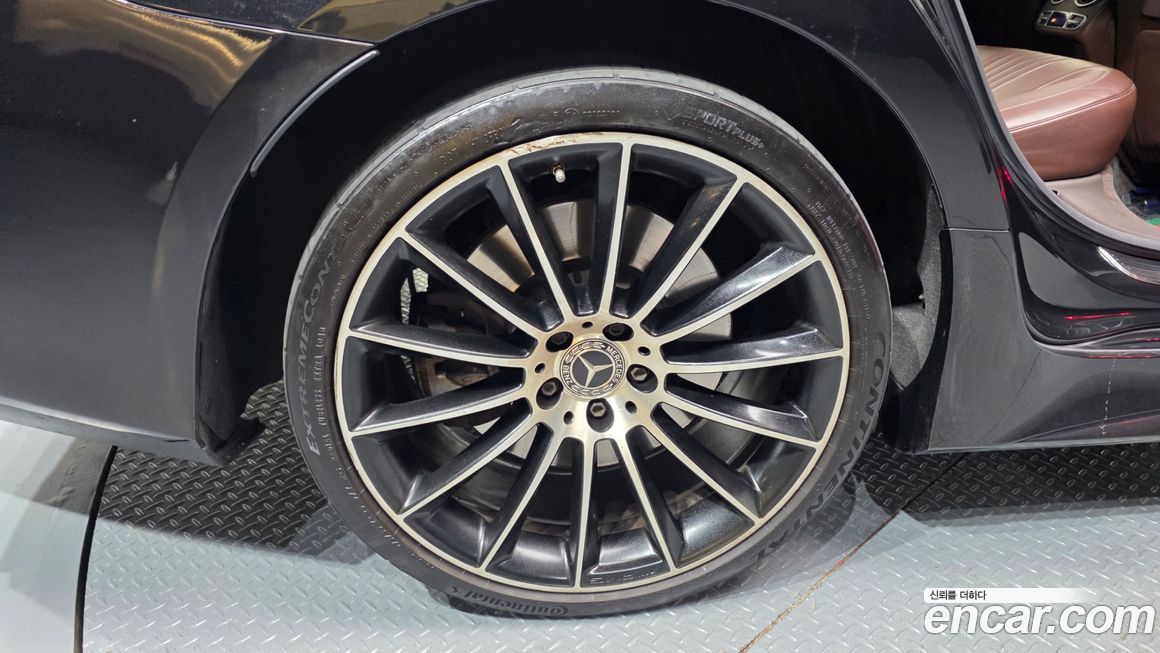 Mercedes-Benz CLS-Class 2019