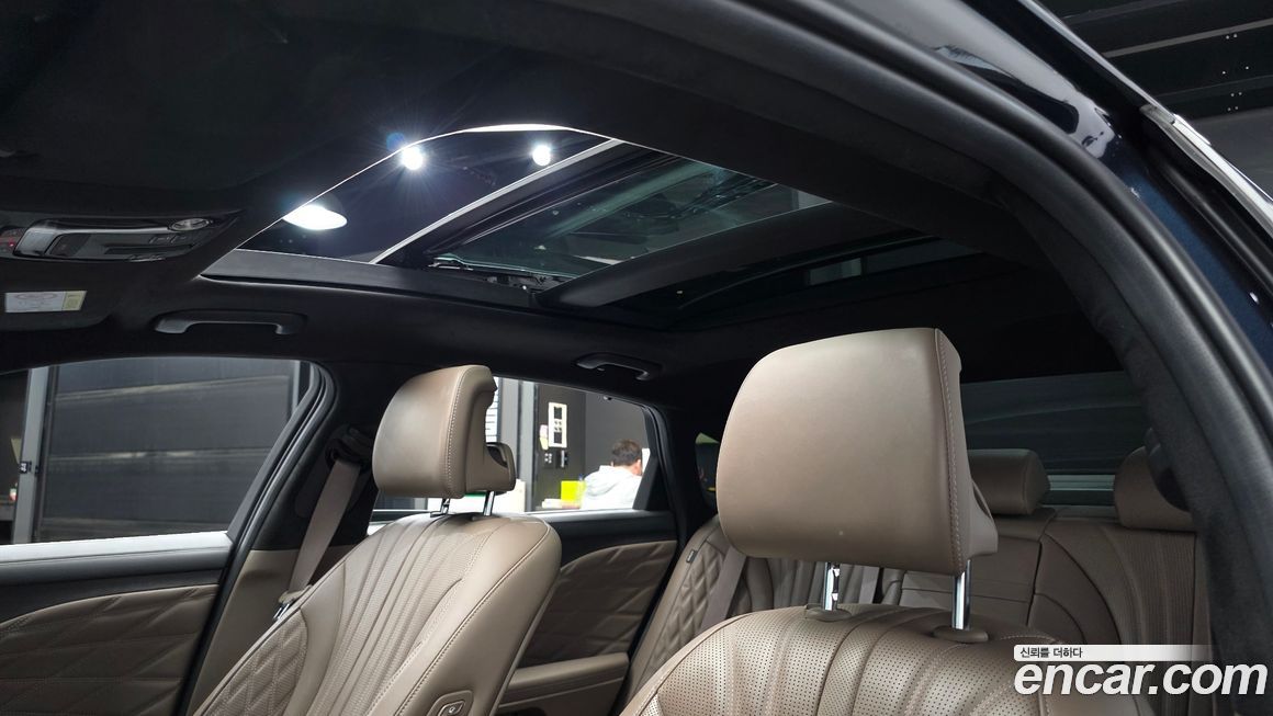 Kia K8 2023