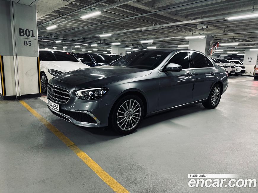 Mercedes-Benz E-Class 2021
