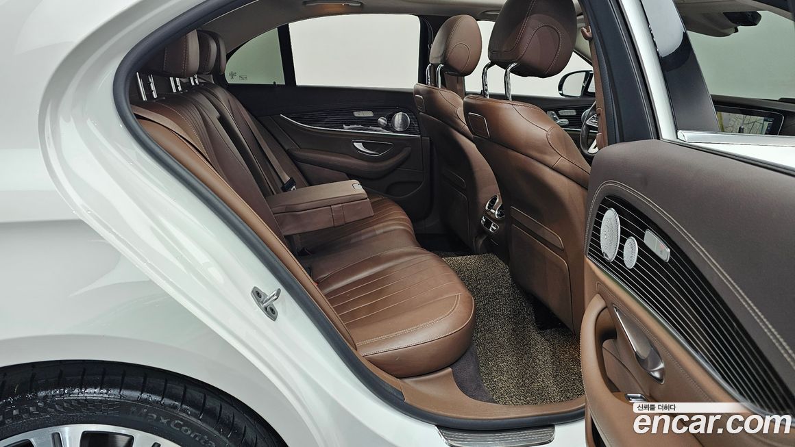 Mercedes-Benz E-Class 2020