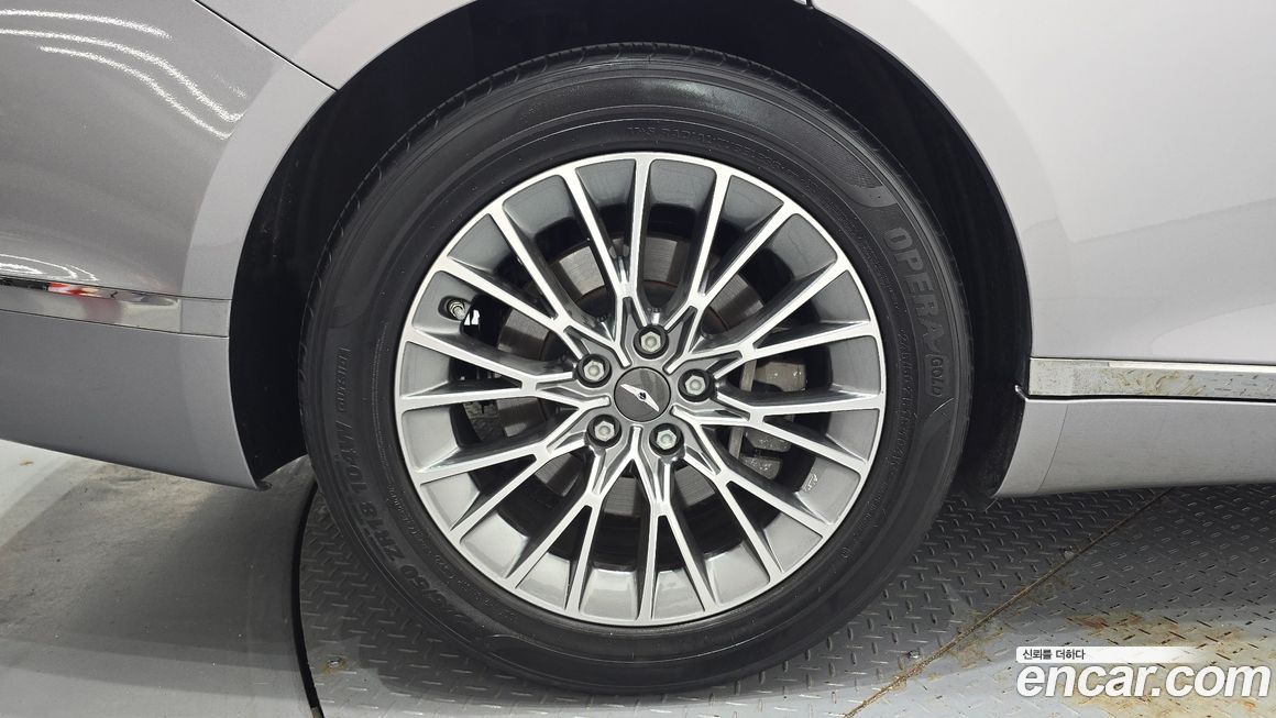 Genesis G80 2022