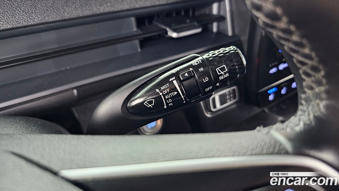 Hyundai Staria 2025