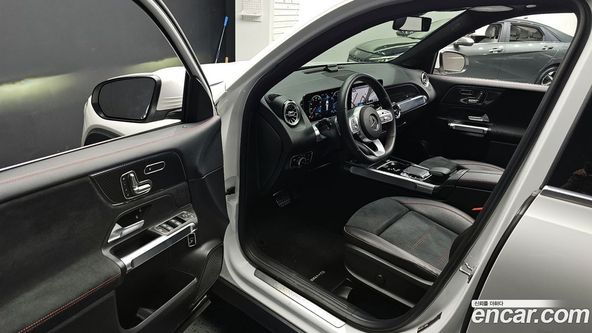 Mercedes-Benz GLB-Class 2020