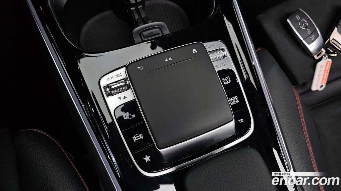 Mercedes-Benz GLB-Class 2020