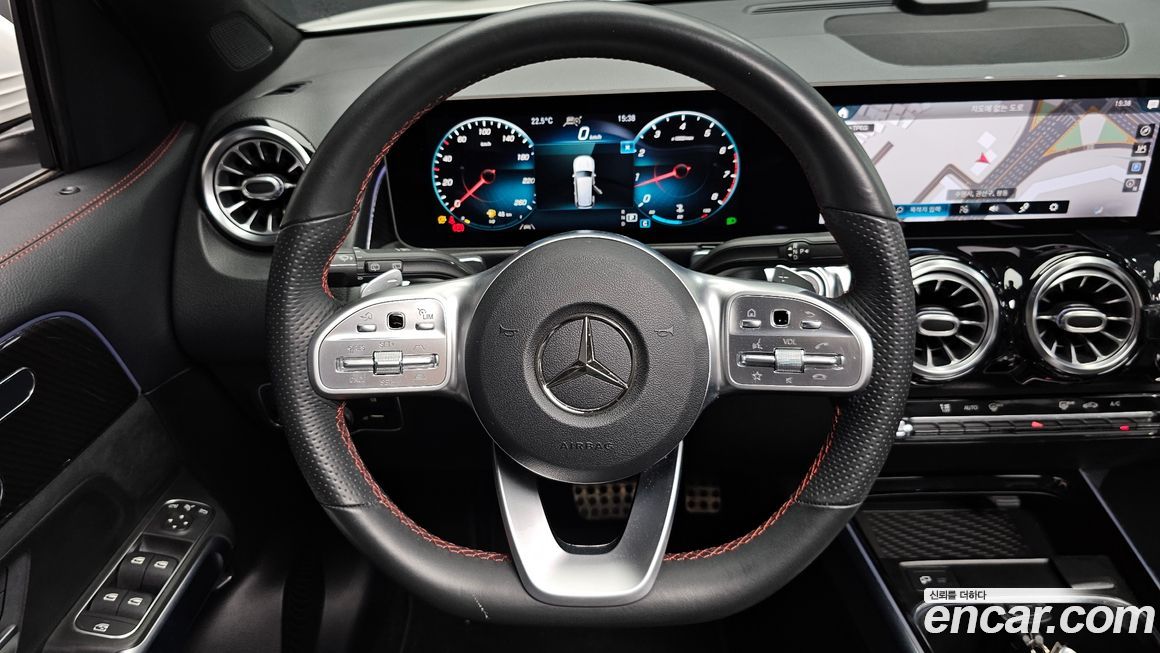 Mercedes-Benz GLB-Class 2020