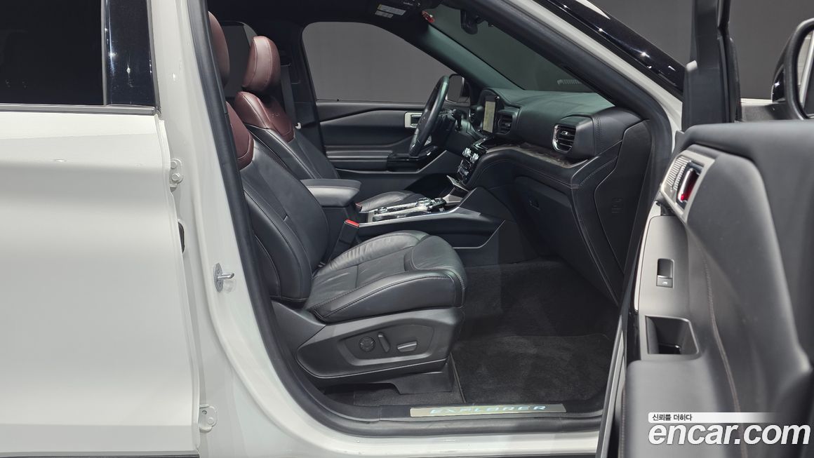 Ford Explorer 2021