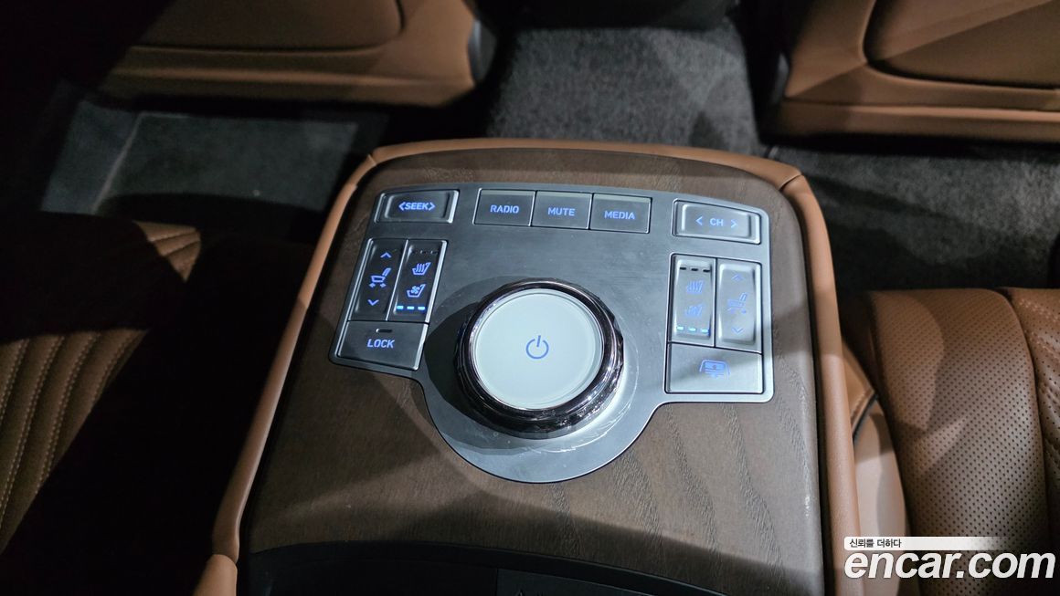 Genesis G80 2023