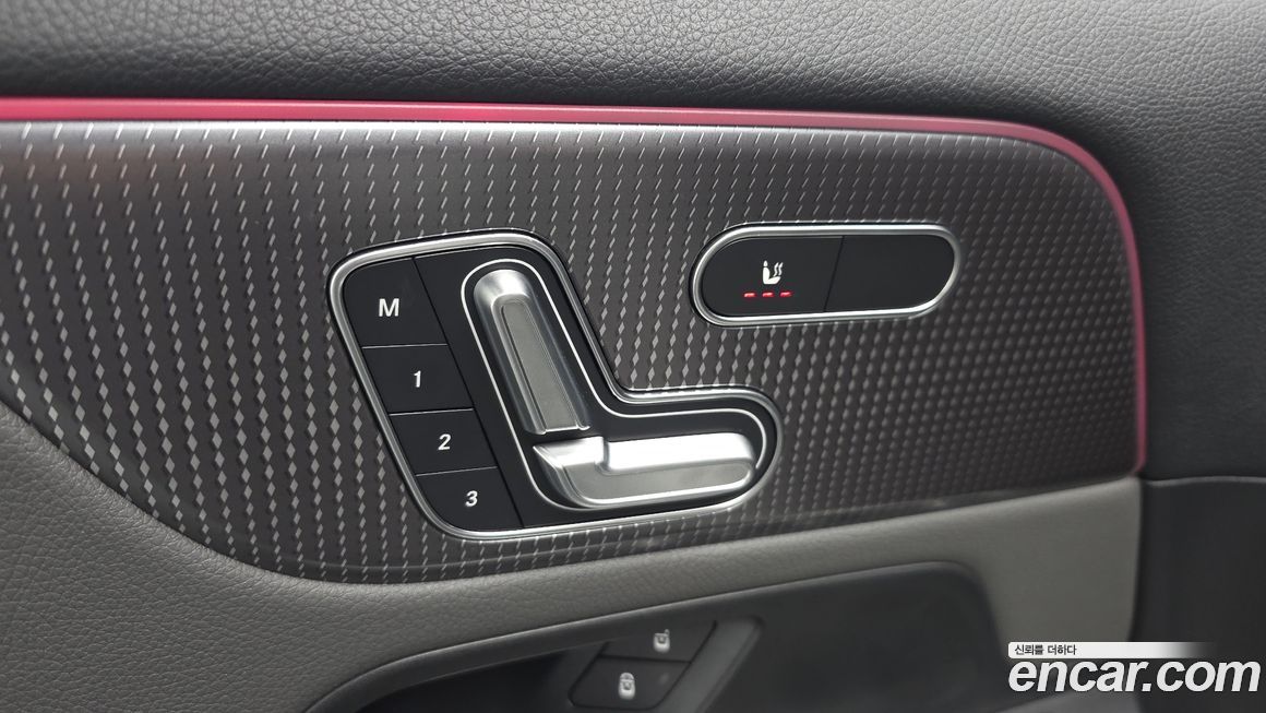 Mercedes-Benz EQA 2023