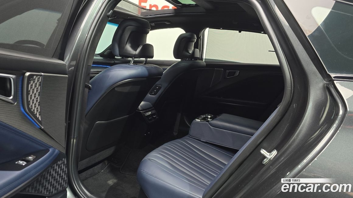Kia K8 2025