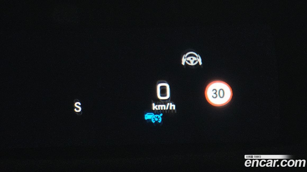 Mercedes-Benz GLC-Class 2021