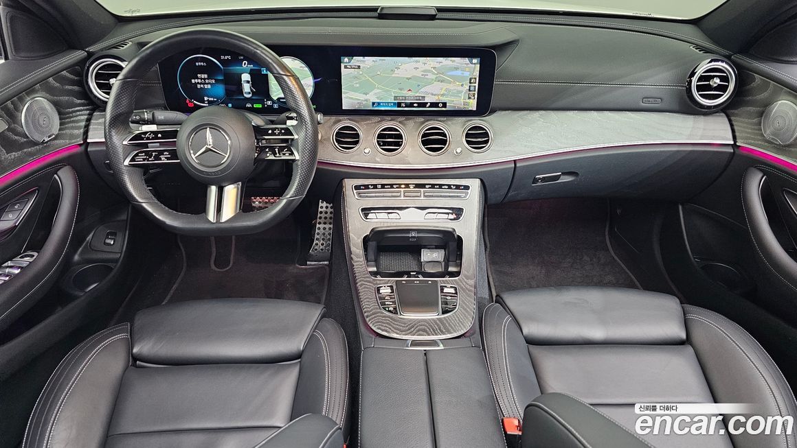 Mercedes-Benz E-Class 2021