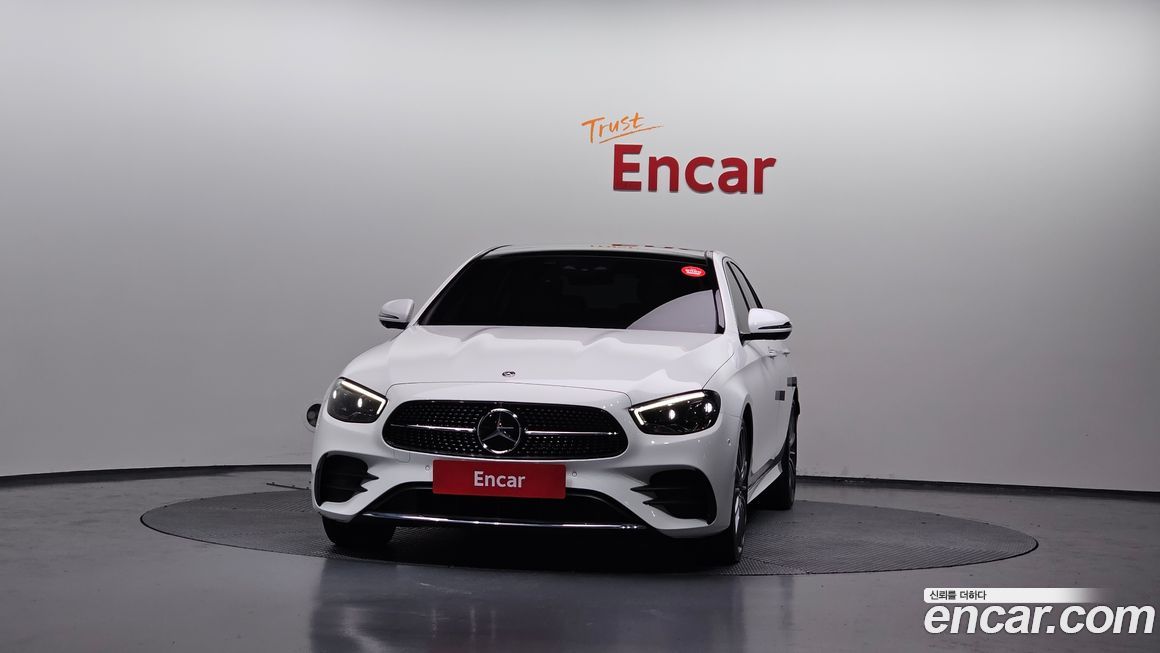 Mercedes-Benz E-Class 2021