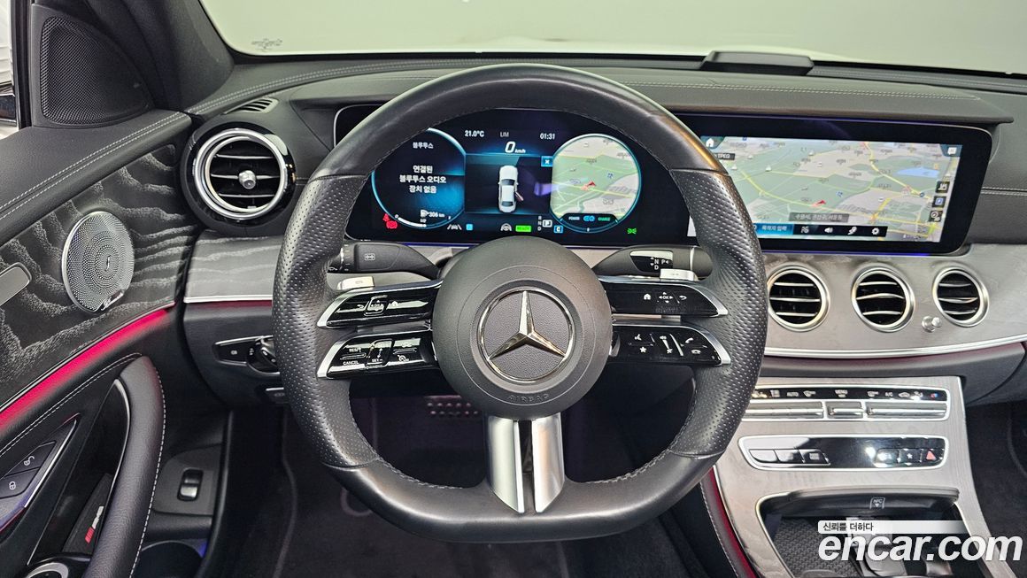 Mercedes-Benz E-Class 2021