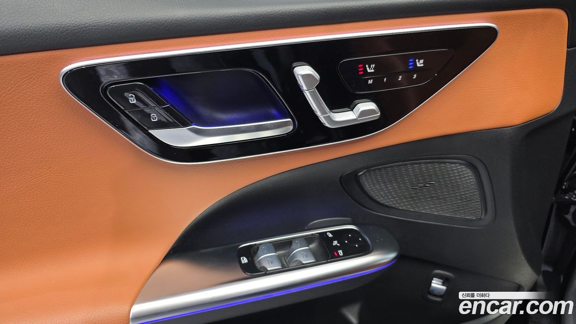 Mercedes-Benz C-Class 2022