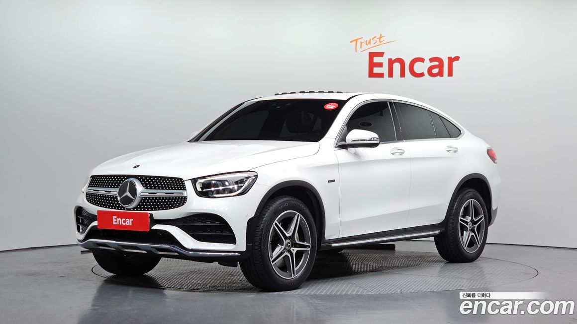 Mercedes-Benz GLC-Class 2021