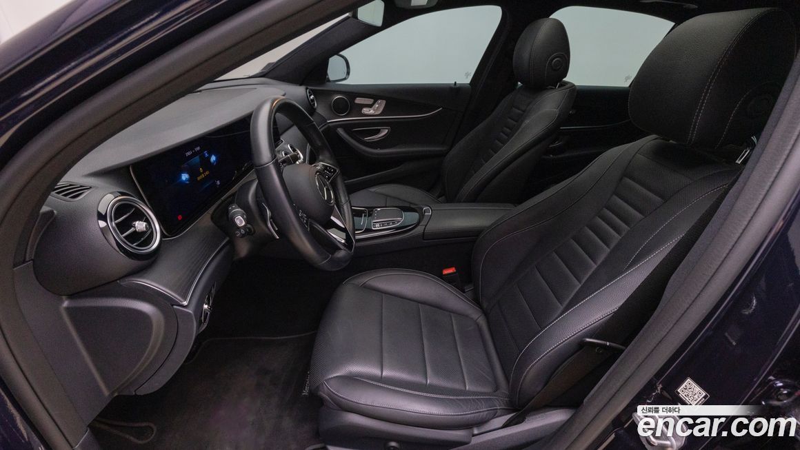 Mercedes-Benz E-Class 2022