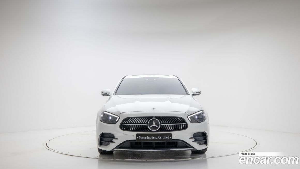Mercedes-Benz E-Class 2021