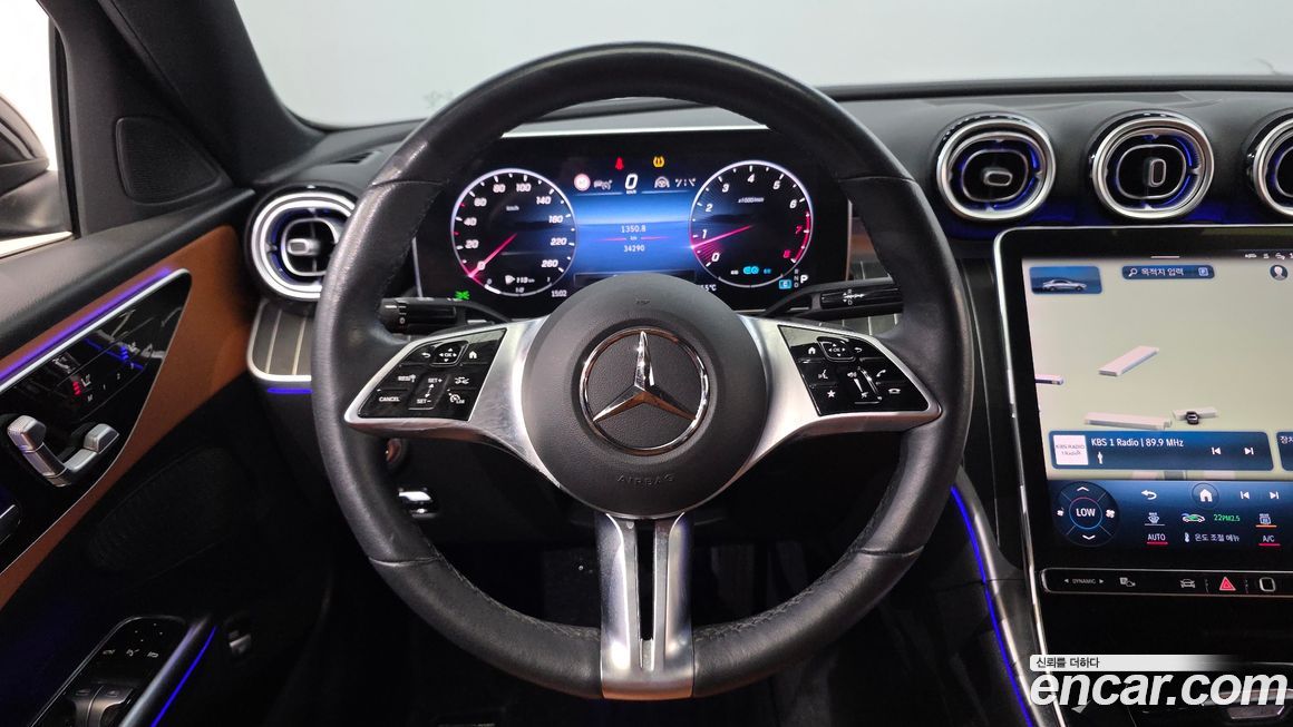 Mercedes-Benz C-Class 2022