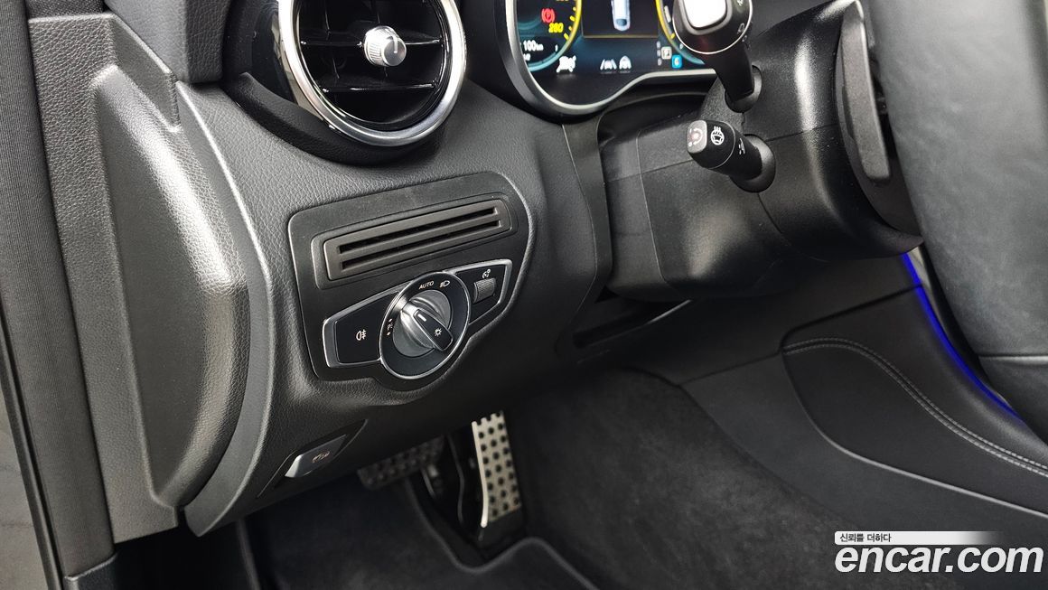 Mercedes-Benz GLC-Class 2020