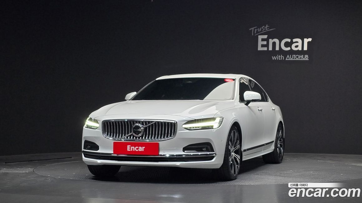Volvo S90 2023