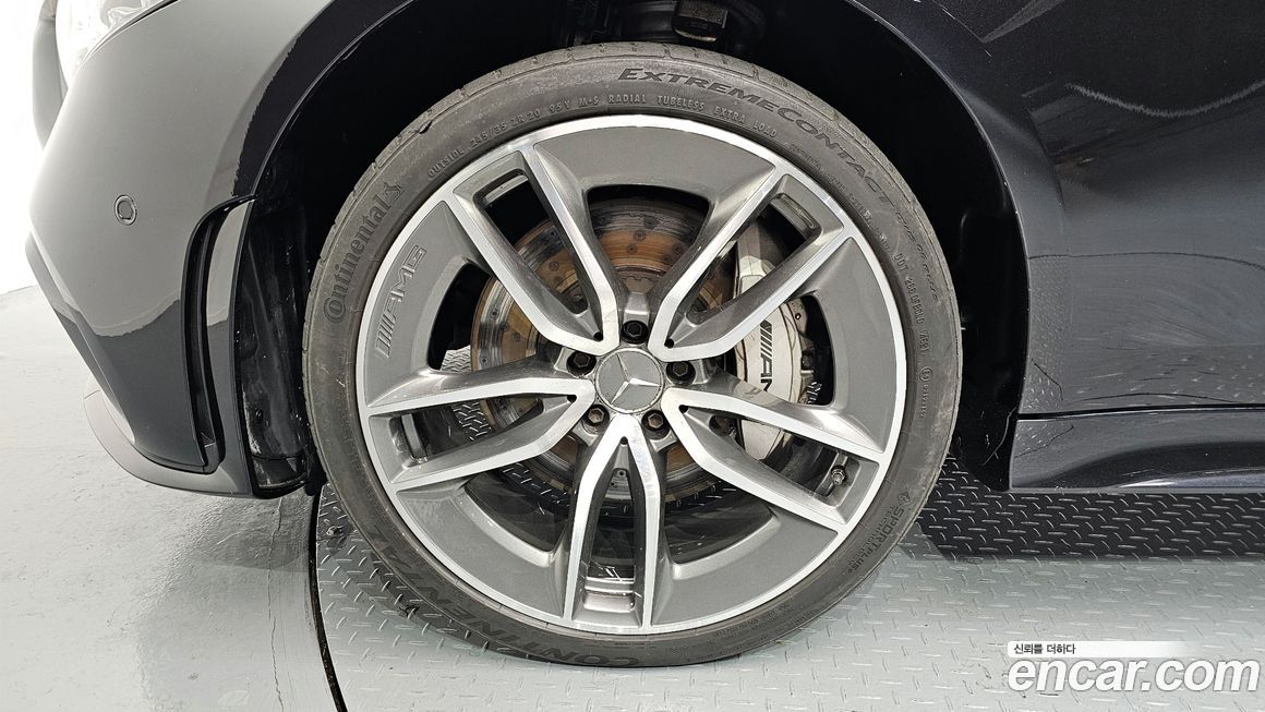 Mercedes-Benz CLS-Class 2019