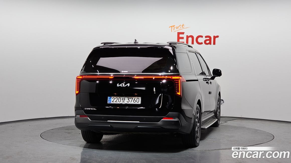 Kia Canival 2025