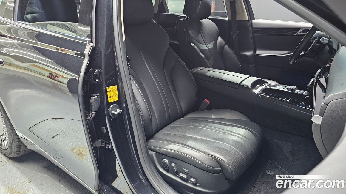 Genesis G80 2023