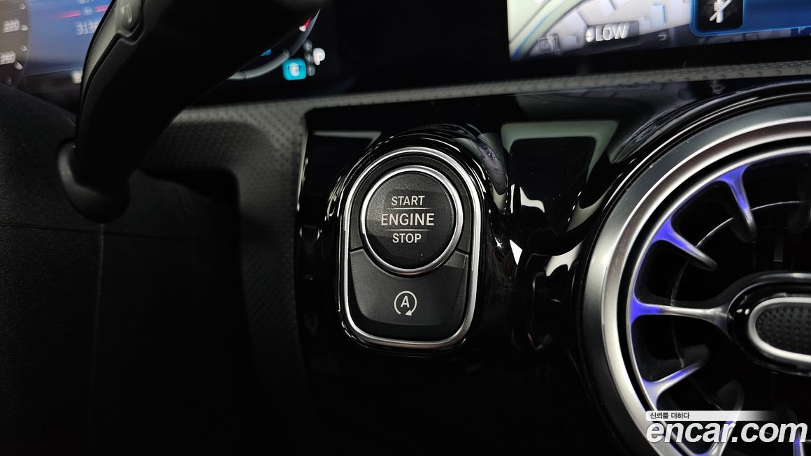 Mercedes-Benz CLA-Class 2024