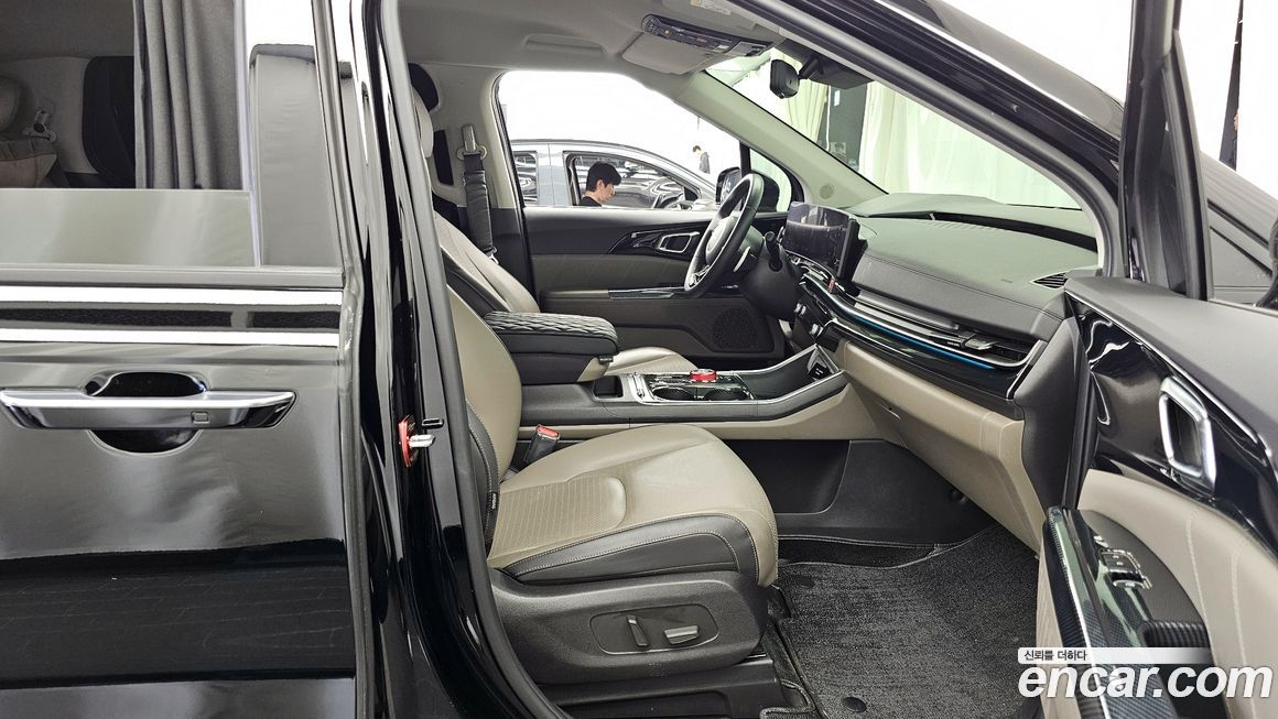 Kia Canival 2024