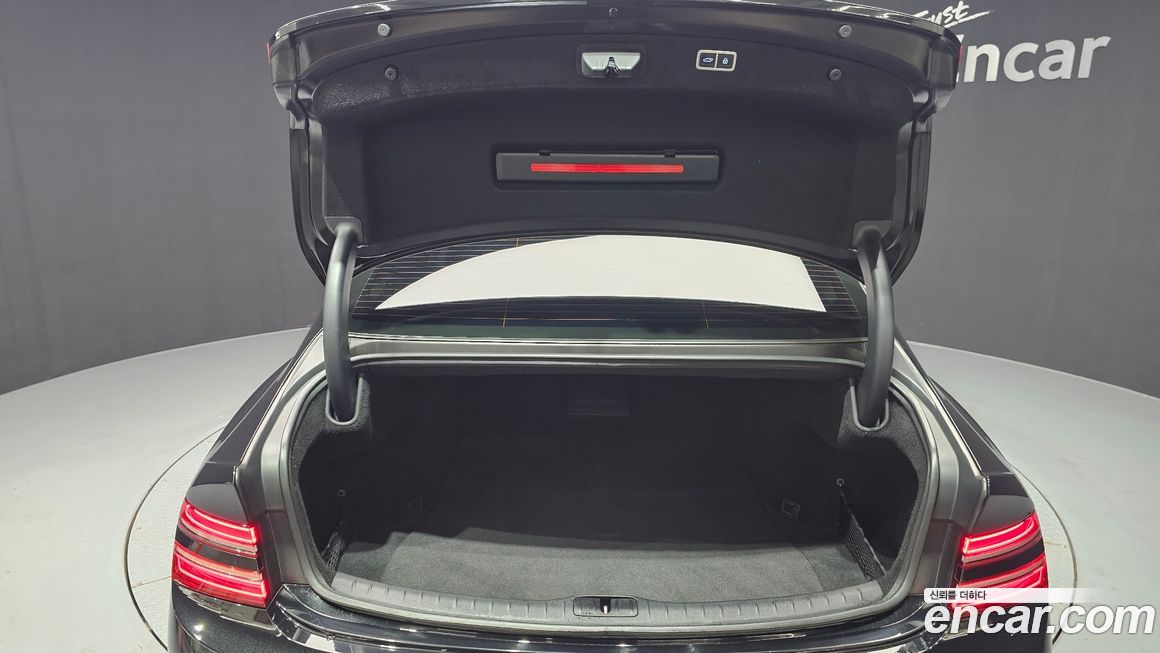 Genesis G80 2023