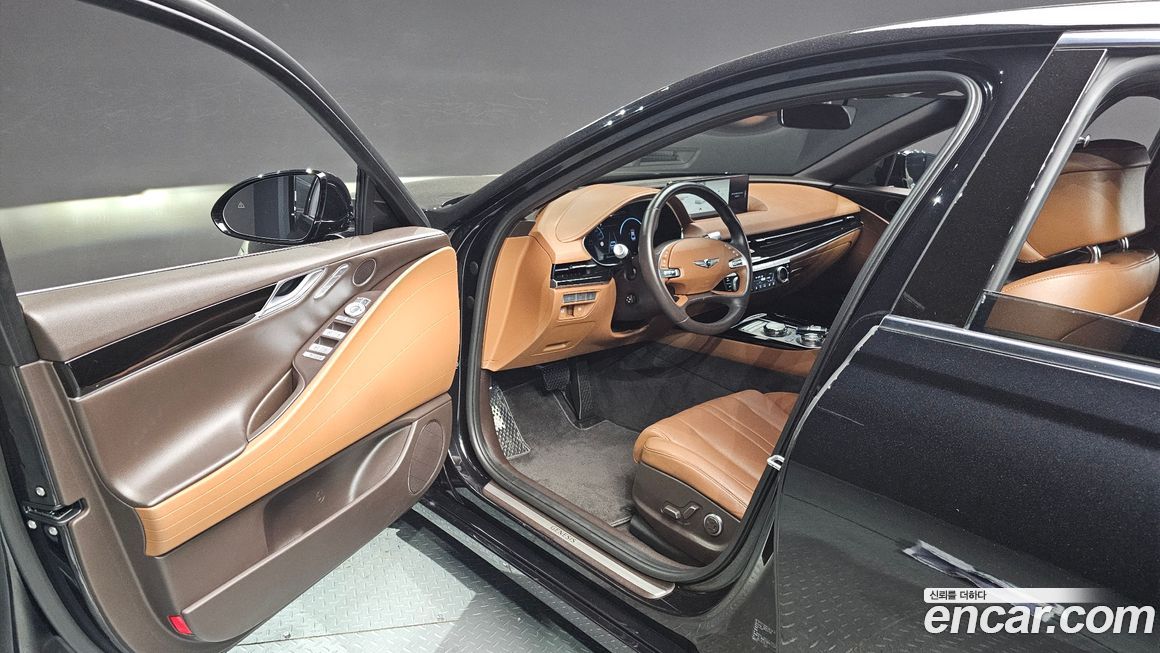Genesis G80 2023