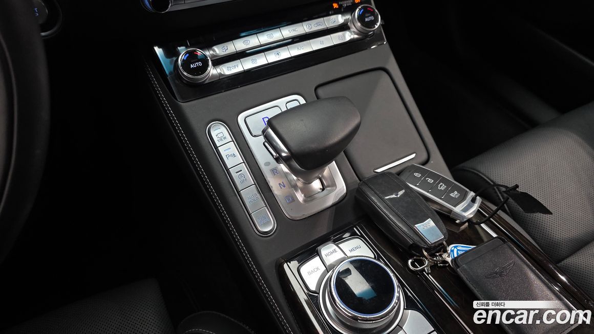 Genesis G90 2021