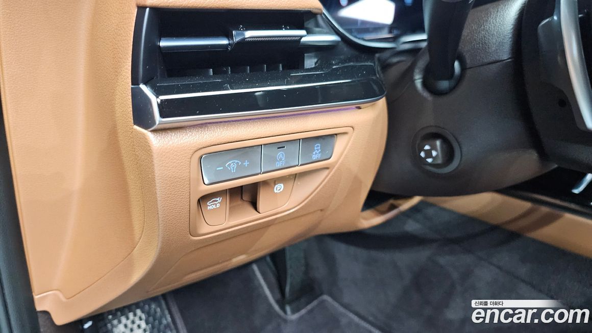 Genesis G80 2023