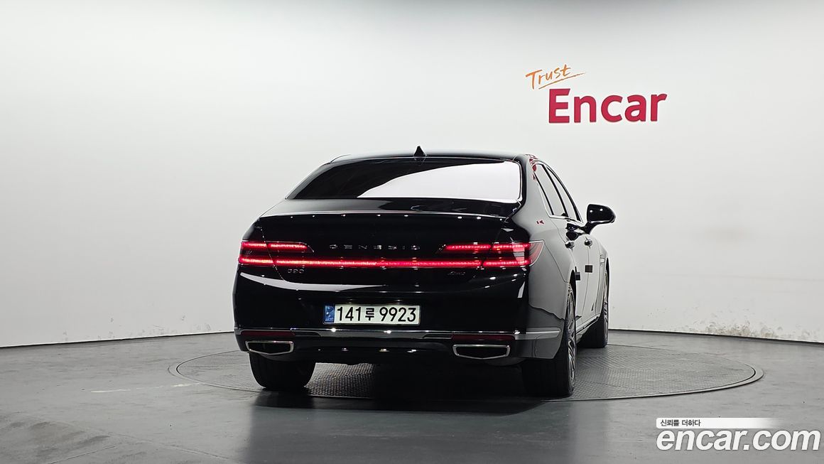 Genesis G90 2021