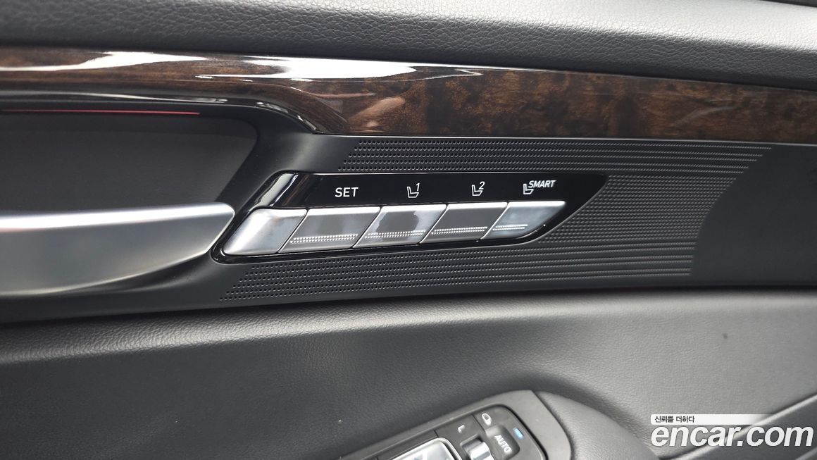 Genesis G90 2021